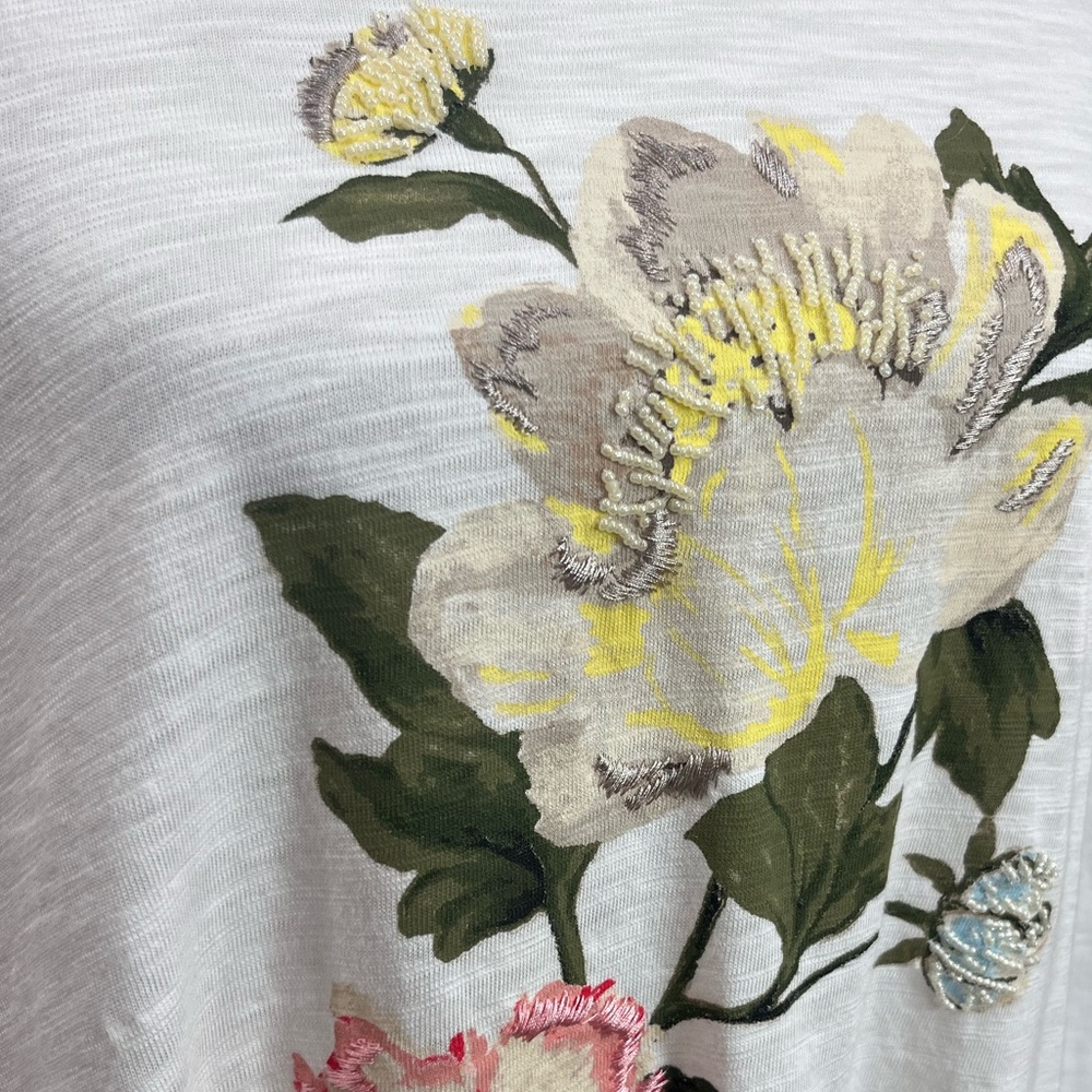 Chico’s Beaded Floral Appliqué Top Size M White Cotton Modal 3/4 Sleeve Boho Tee - Picture 7 of 10
